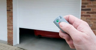 Купить автоматику для рулонных ворот Иркутск, цена от 2782 руб.